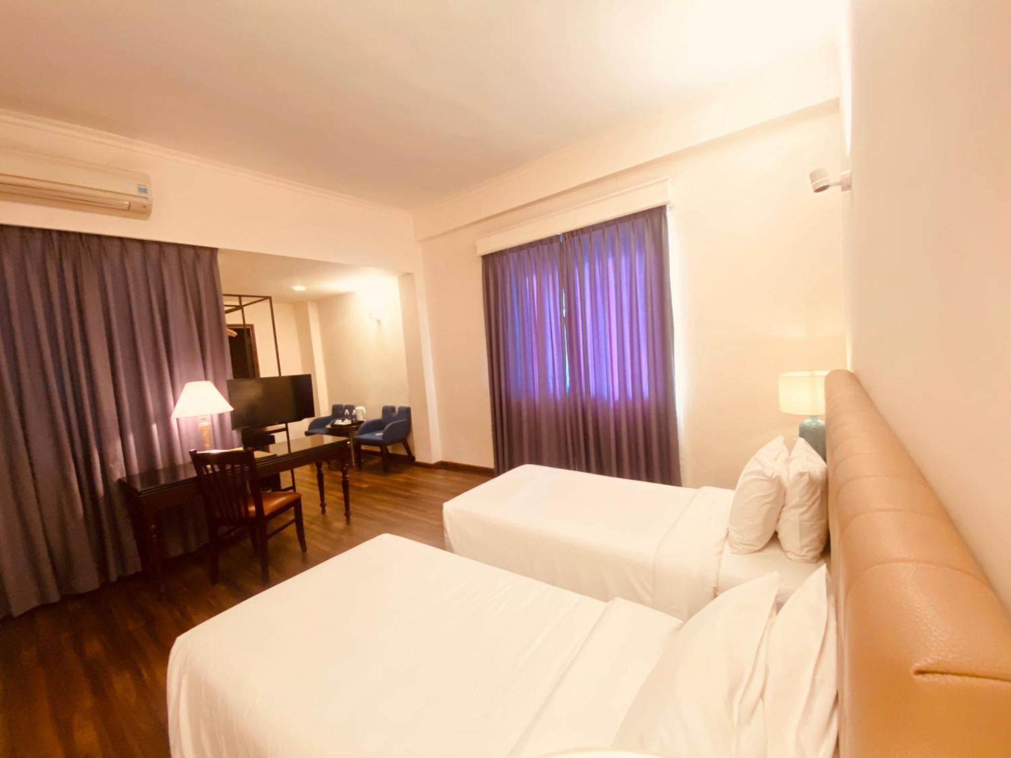 Liberty 2 Hotel Хошимин Екстериор снимка