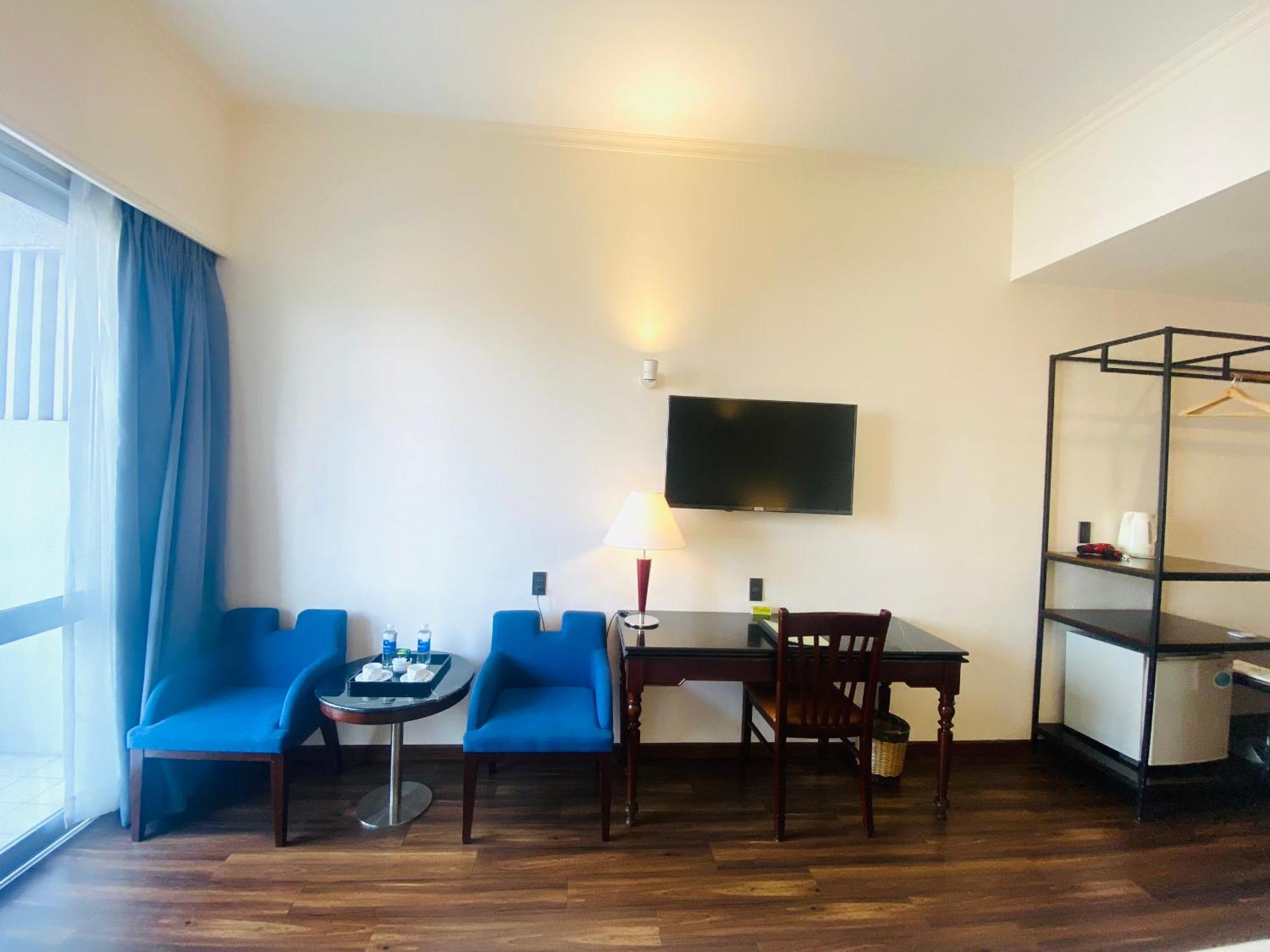 Liberty 2 Hotel Хошимин Екстериор снимка
