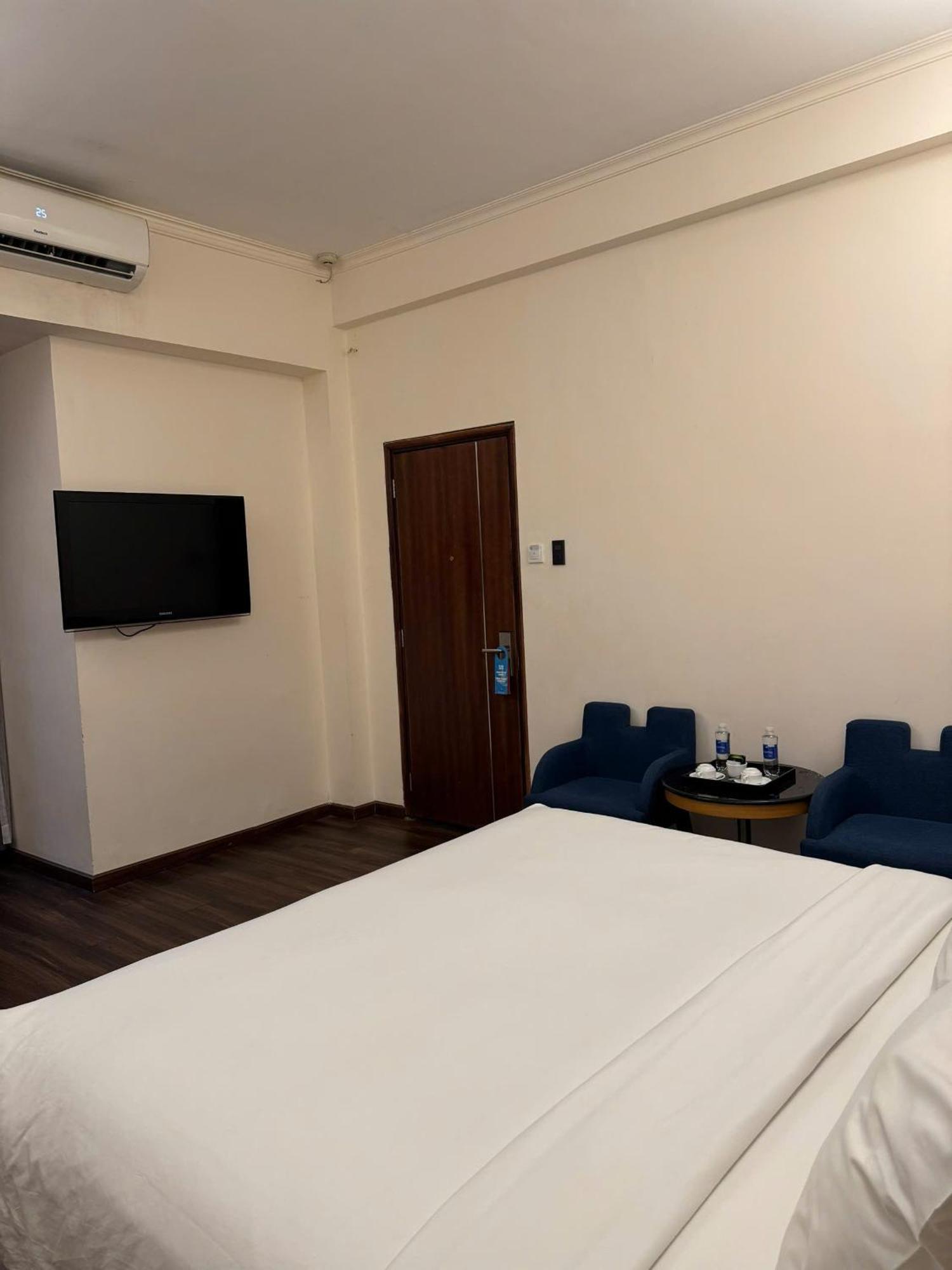 Liberty 2 Hotel Хошимин Екстериор снимка